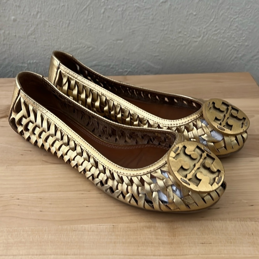 Tory Burch Huarache gold leather ballet flats 7.0